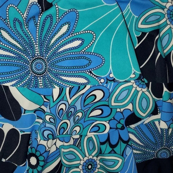 Swim Solutions Womens One piece Floral Tiered Tummy control Swimsuit Size 10 - Picture 5 of 11